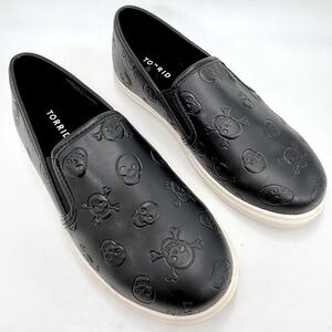 New Torrid Black Leather Shoes with Skull Pattern - Size 8WW
